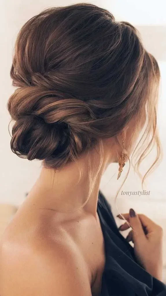 Romantic Low Bun 1