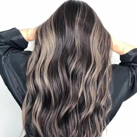 Smoky Highlights for Brunettes hair