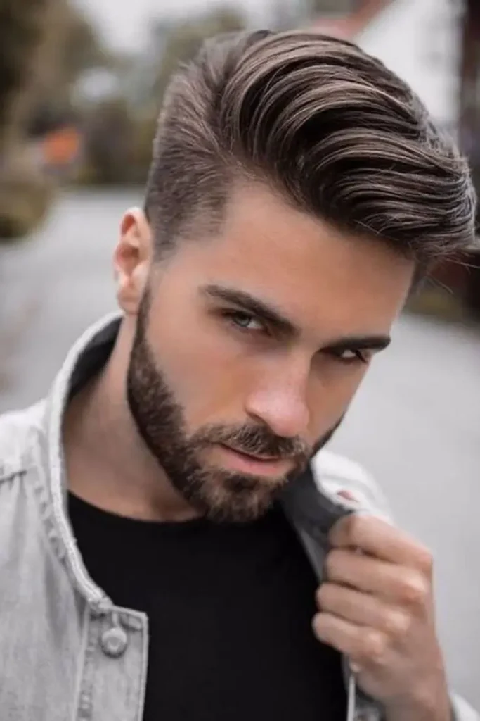 Side Part Pompadour 1