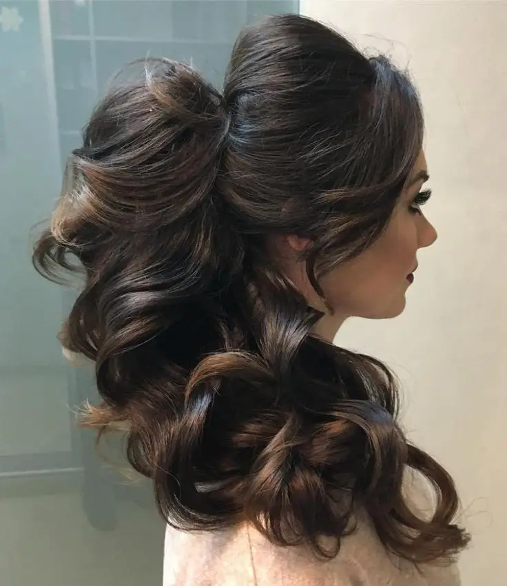 High Pony with Bouffant Volume