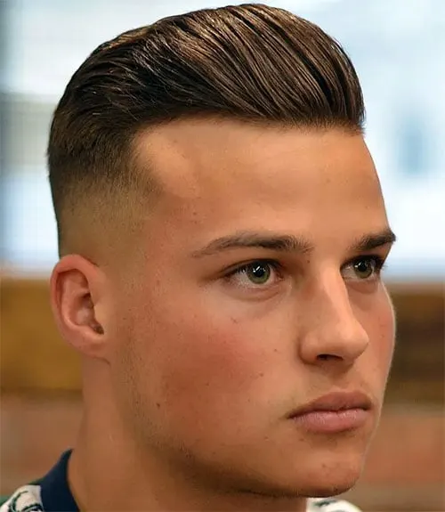 Short Pompadour